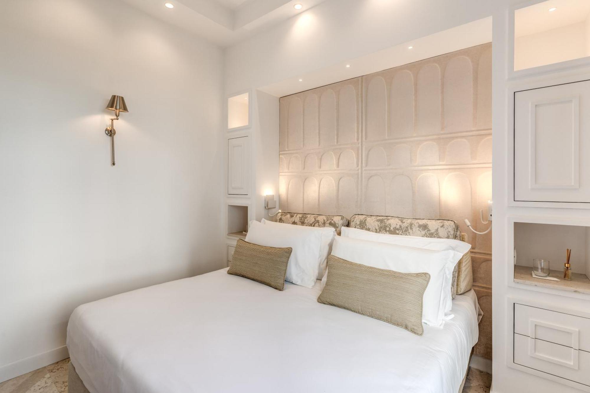 Diff'Rent Souls Rooms - Luxury Accomodation Сорренто Экстерьер фото