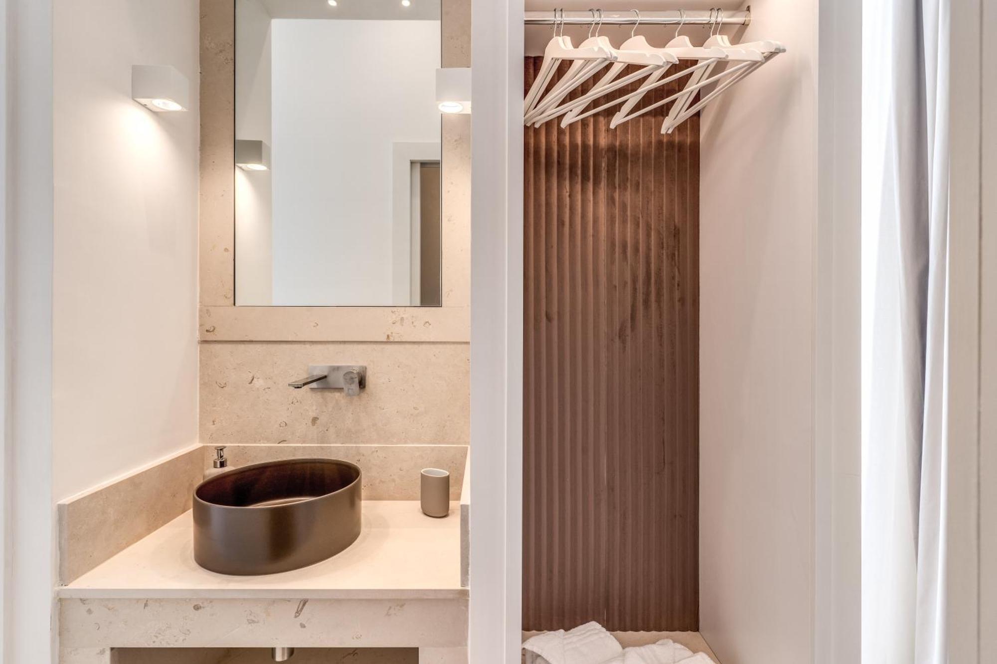 Diff'Rent Souls Rooms - Luxury Accomodation Сорренто Экстерьер фото